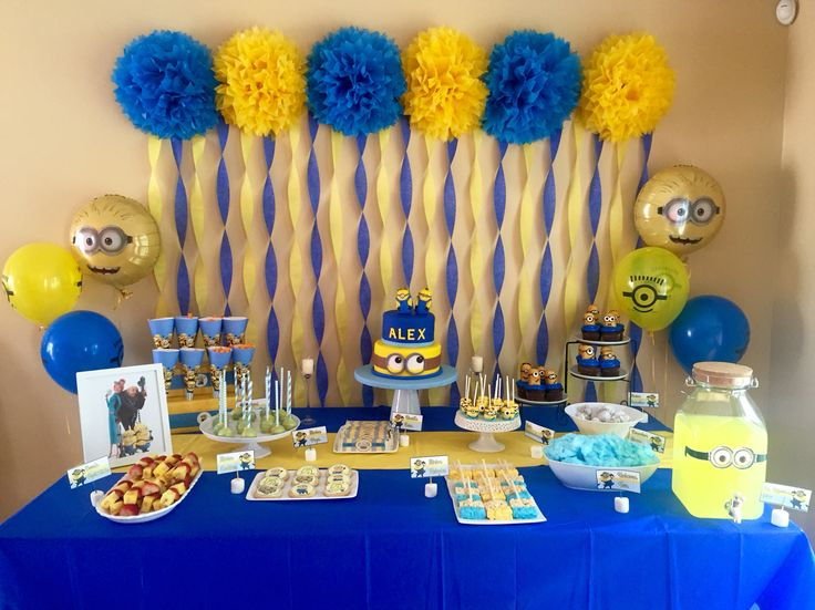 Minion Balloon party